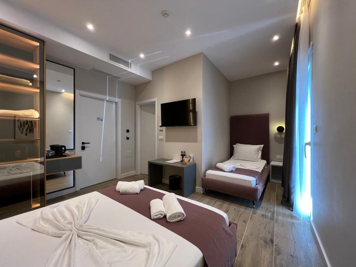 Domus Hotel & Apartments Шенгін Екстер'єр фото