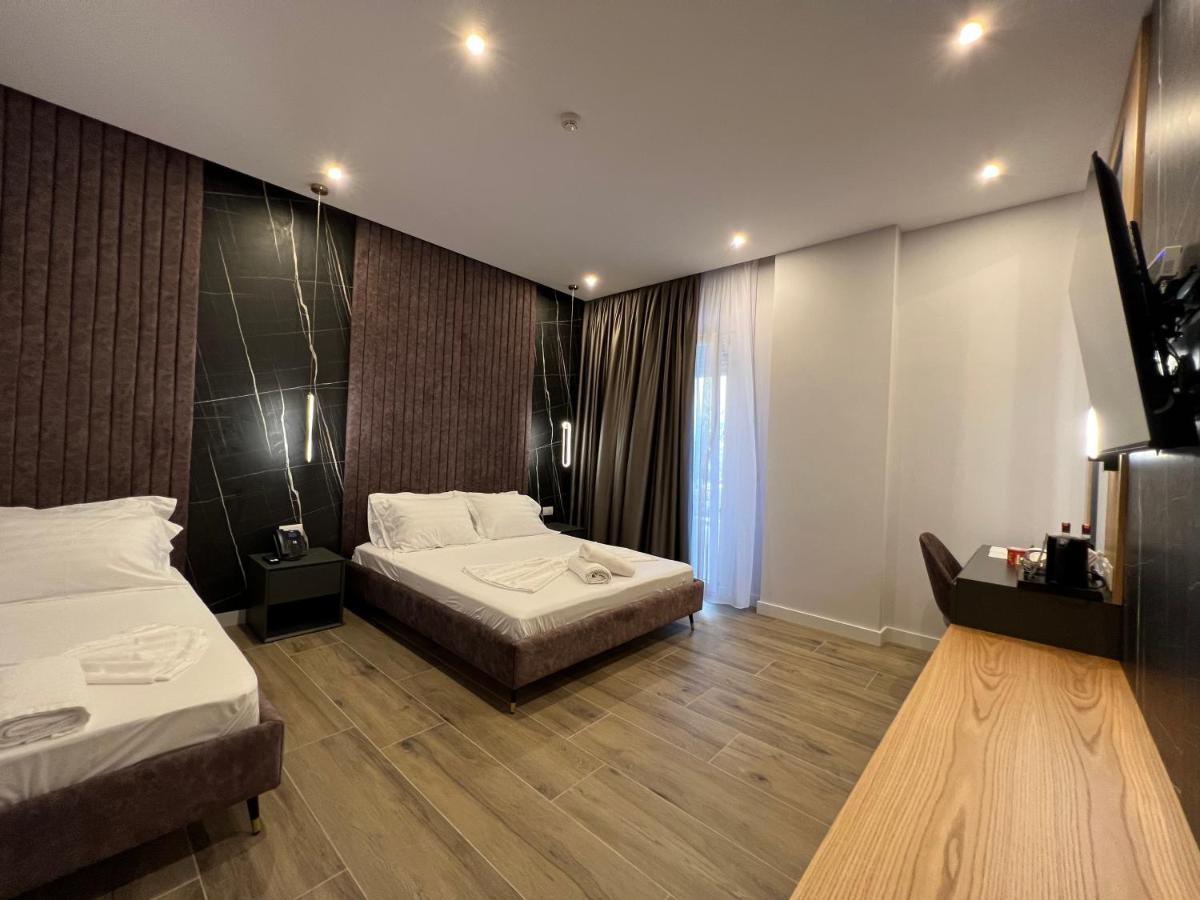 Domus Hotel & Apartments Шенгін Екстер'єр фото