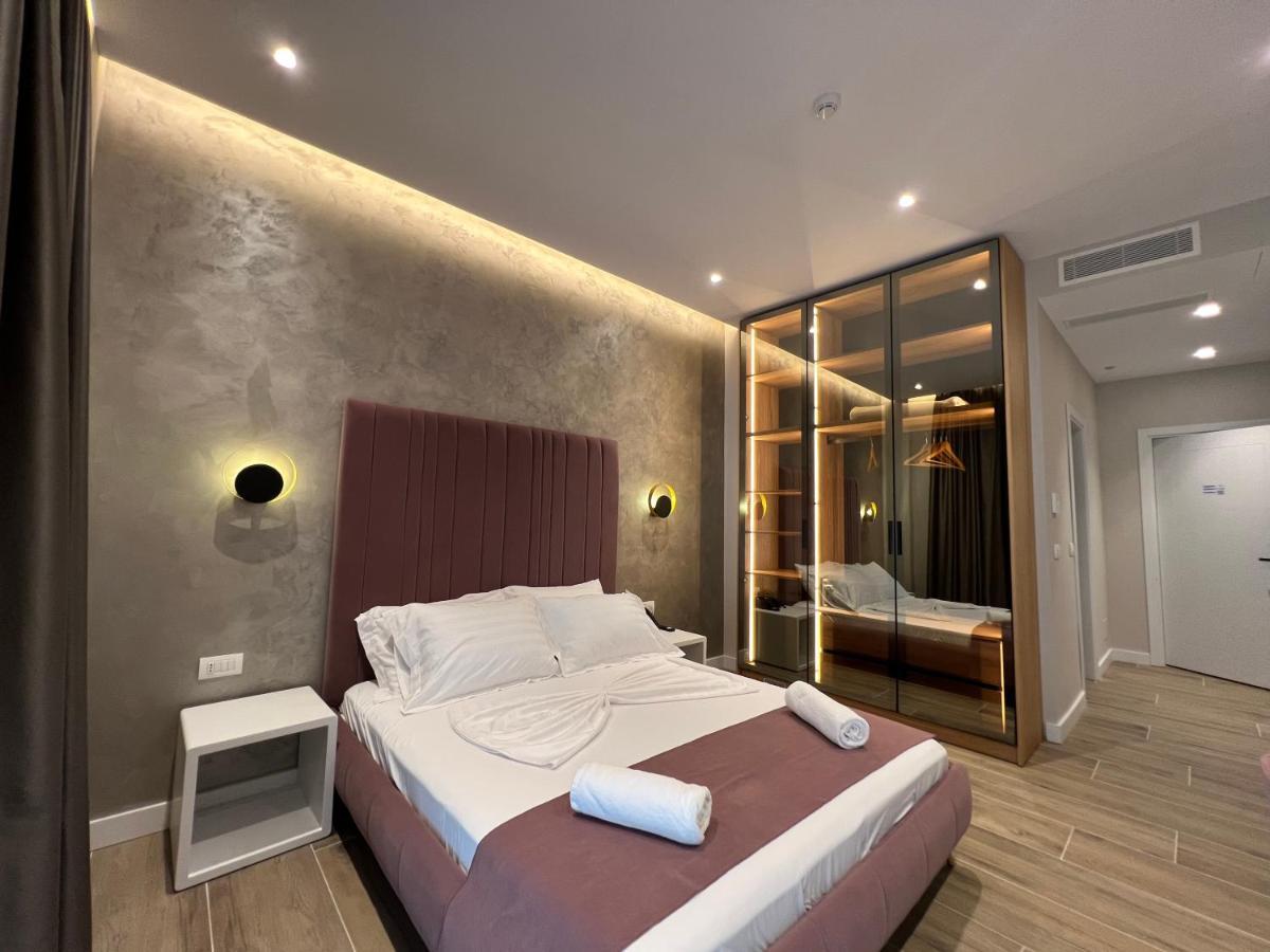 Domus Hotel & Apartments Шенгін Екстер'єр фото