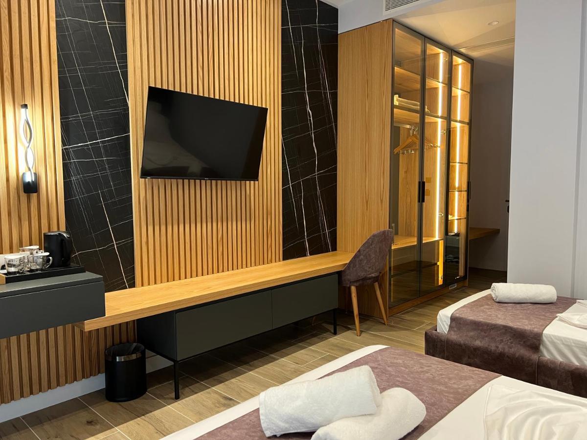 Domus Hotel & Apartments Шенгін Екстер'єр фото
